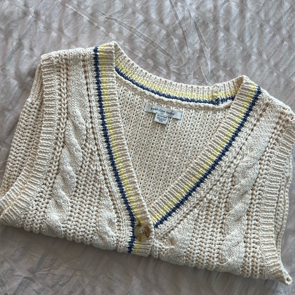 vest sweater knit cozy warm for fall - Picture 5 of 5